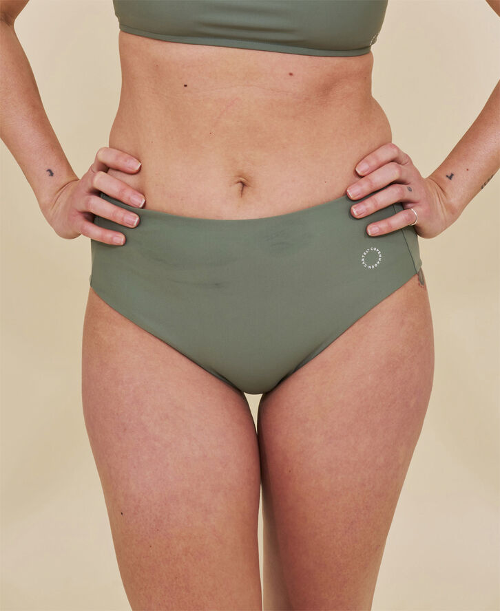 Ubud høgmidjade bikinitruse