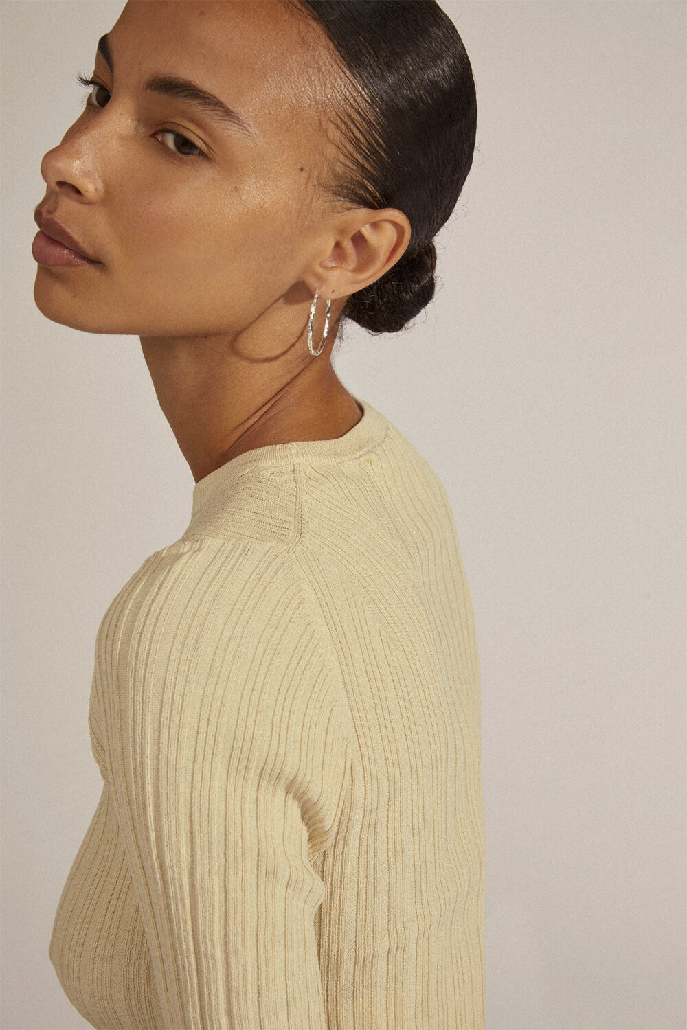 EDDY recycled organic shaped maxi hoops silver-plated