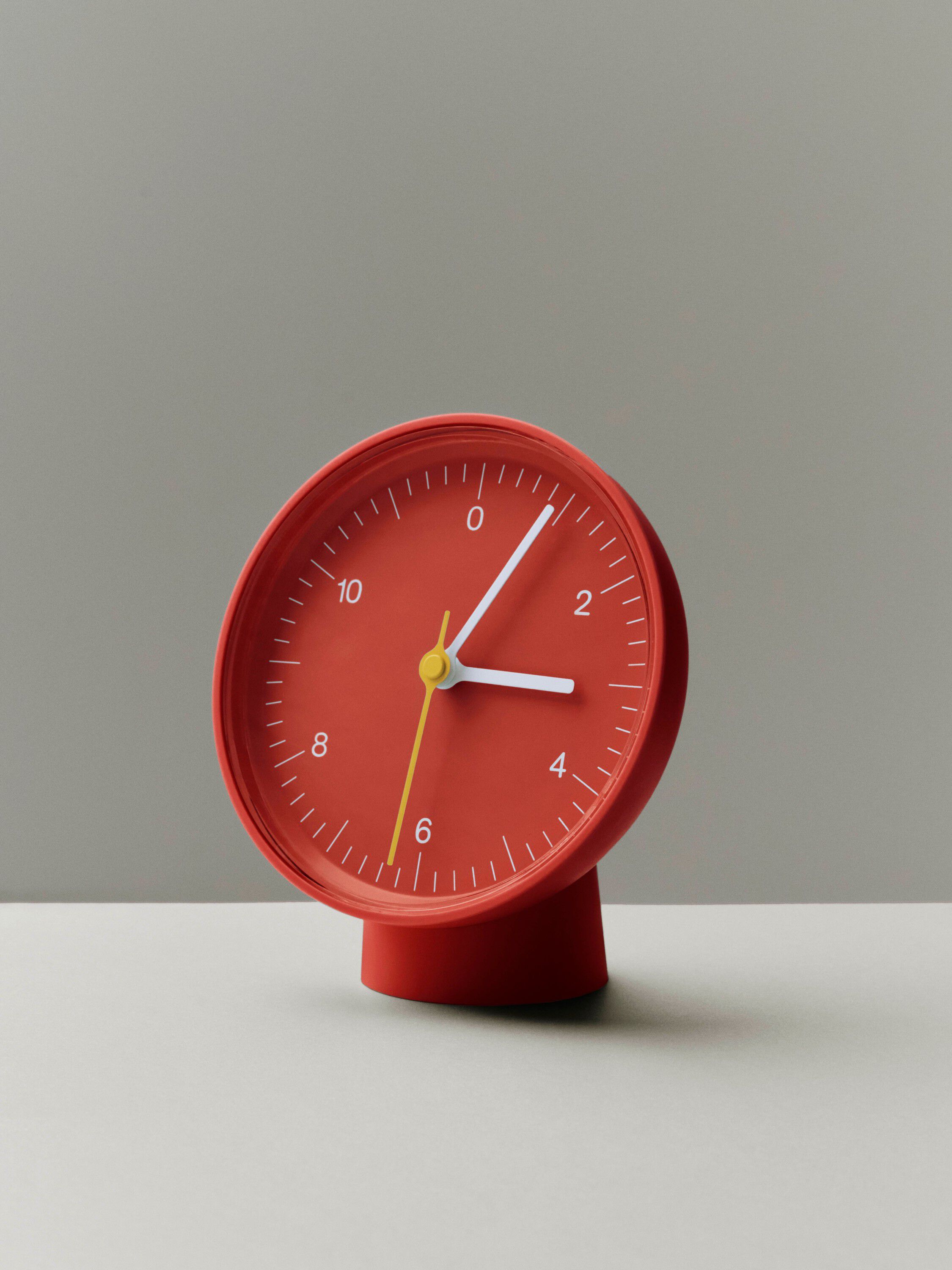 Table Clock Recycled-Red