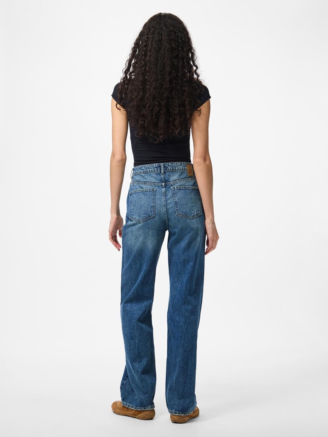 PCKATE HW STRAIGHT JEANS MB NOOS BC