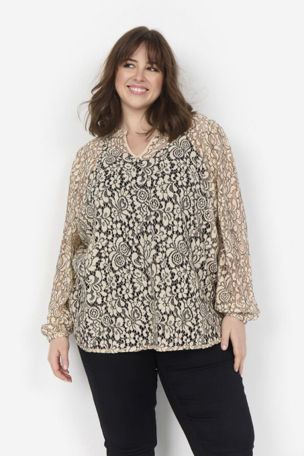 Curvy WA-KILA 1 Bluse Creme