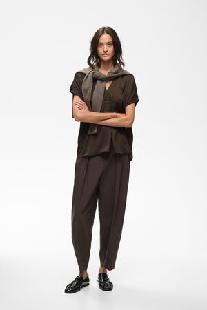 RindaIW Top