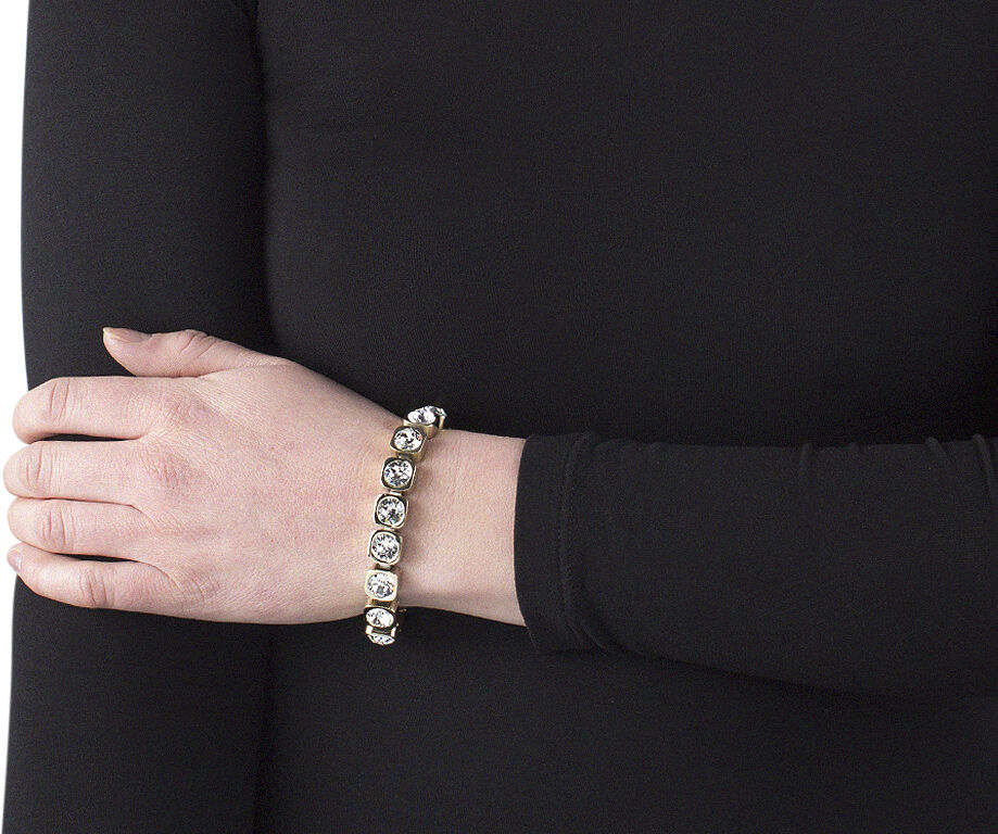 Conian Metal armb&aring;nd