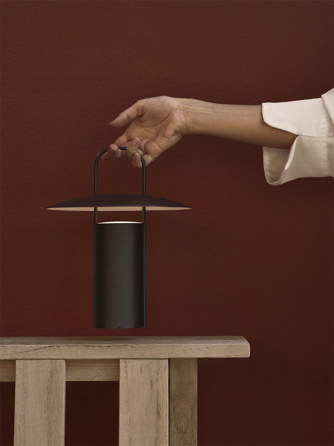 Ray Table Lamp Portable