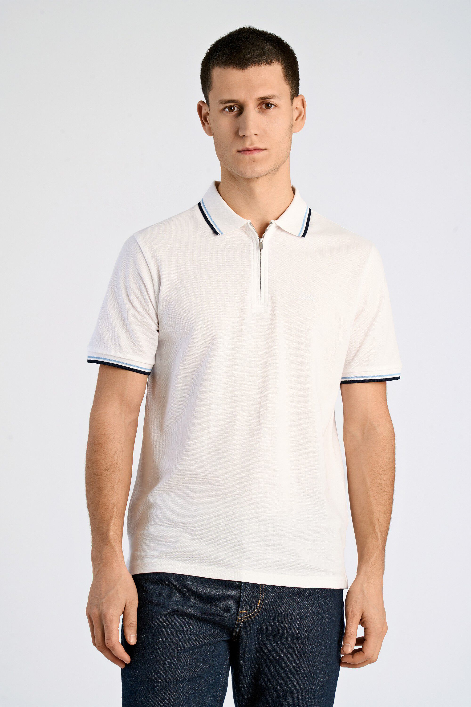 Polo shirt w. zip neck