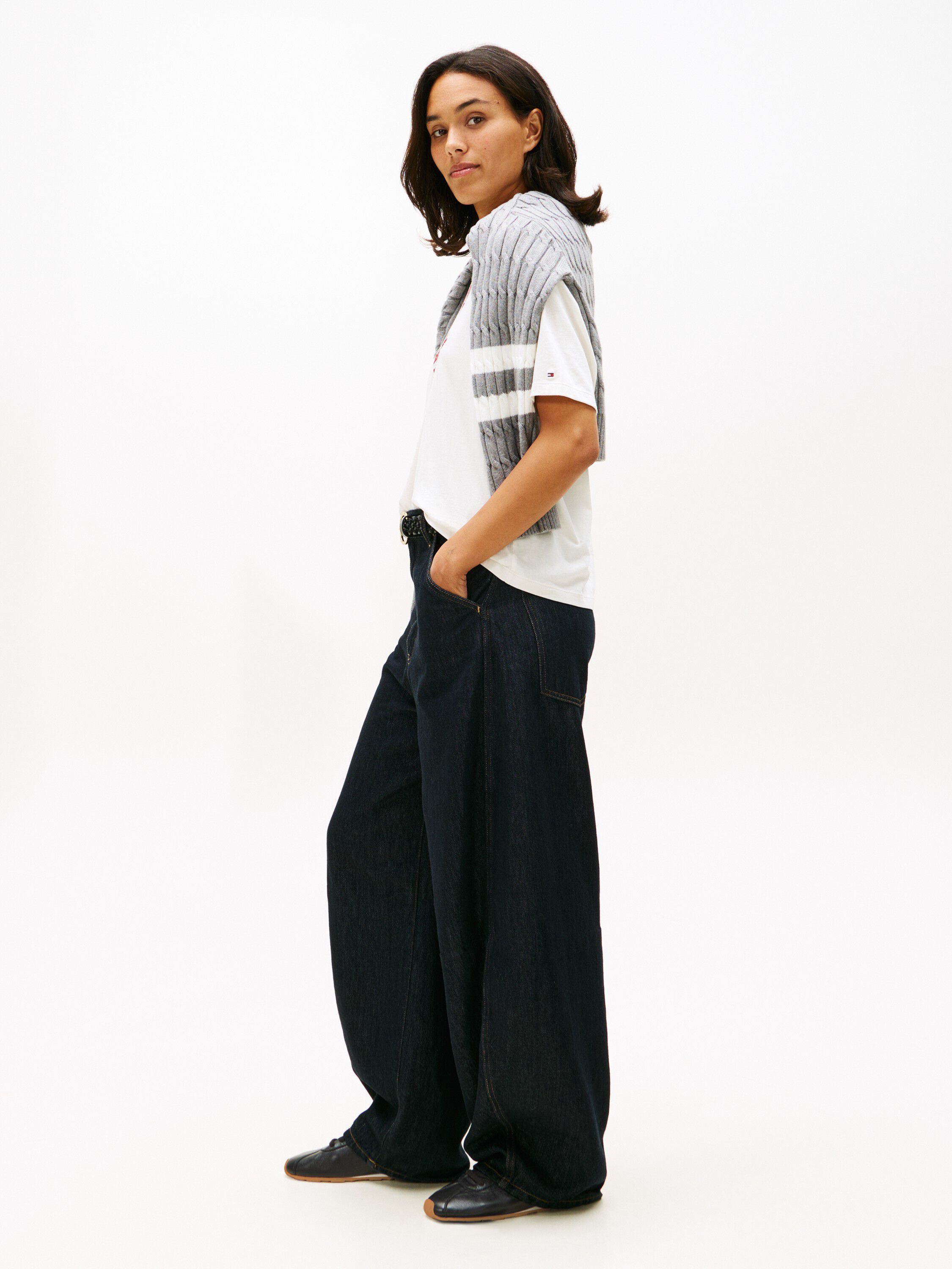 TH Monogram Low Profile Leather Trainers