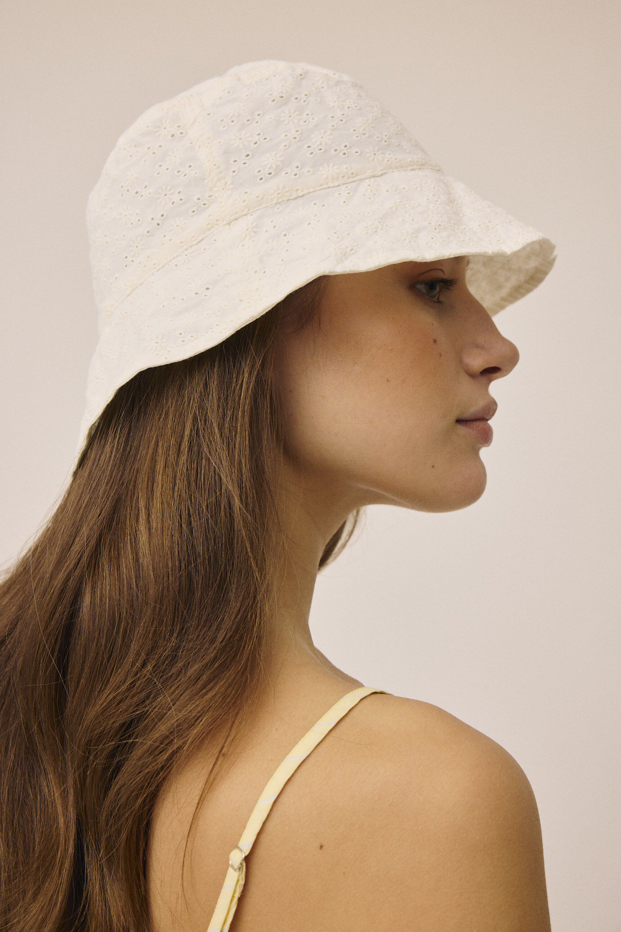 Isa 4 Buckethat - Organic cotton GOTS