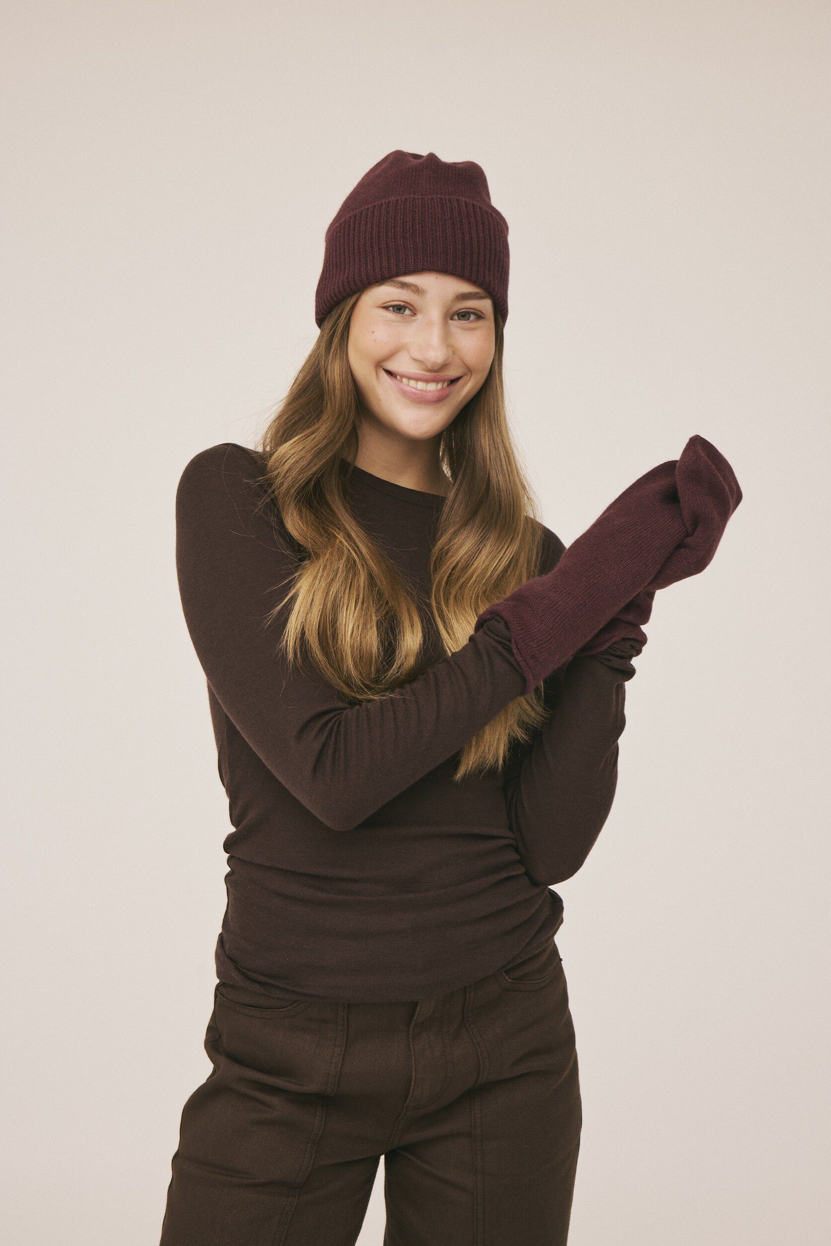 Karrie 16 - 100% Cashmere