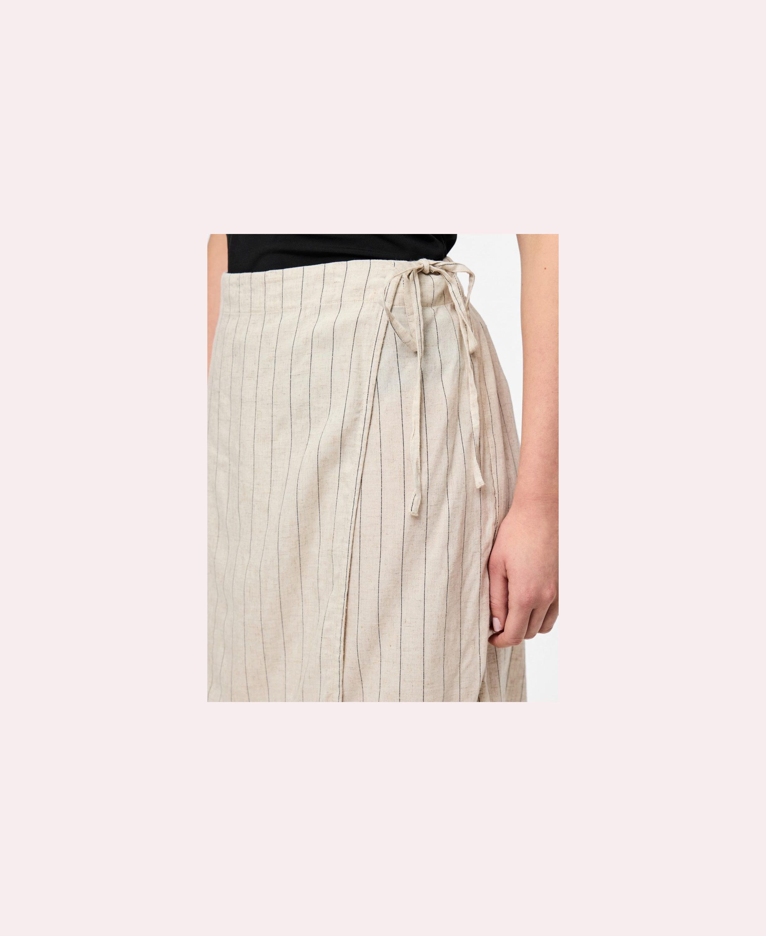 PCPIA MW MINI SKIRT WVN NOOS