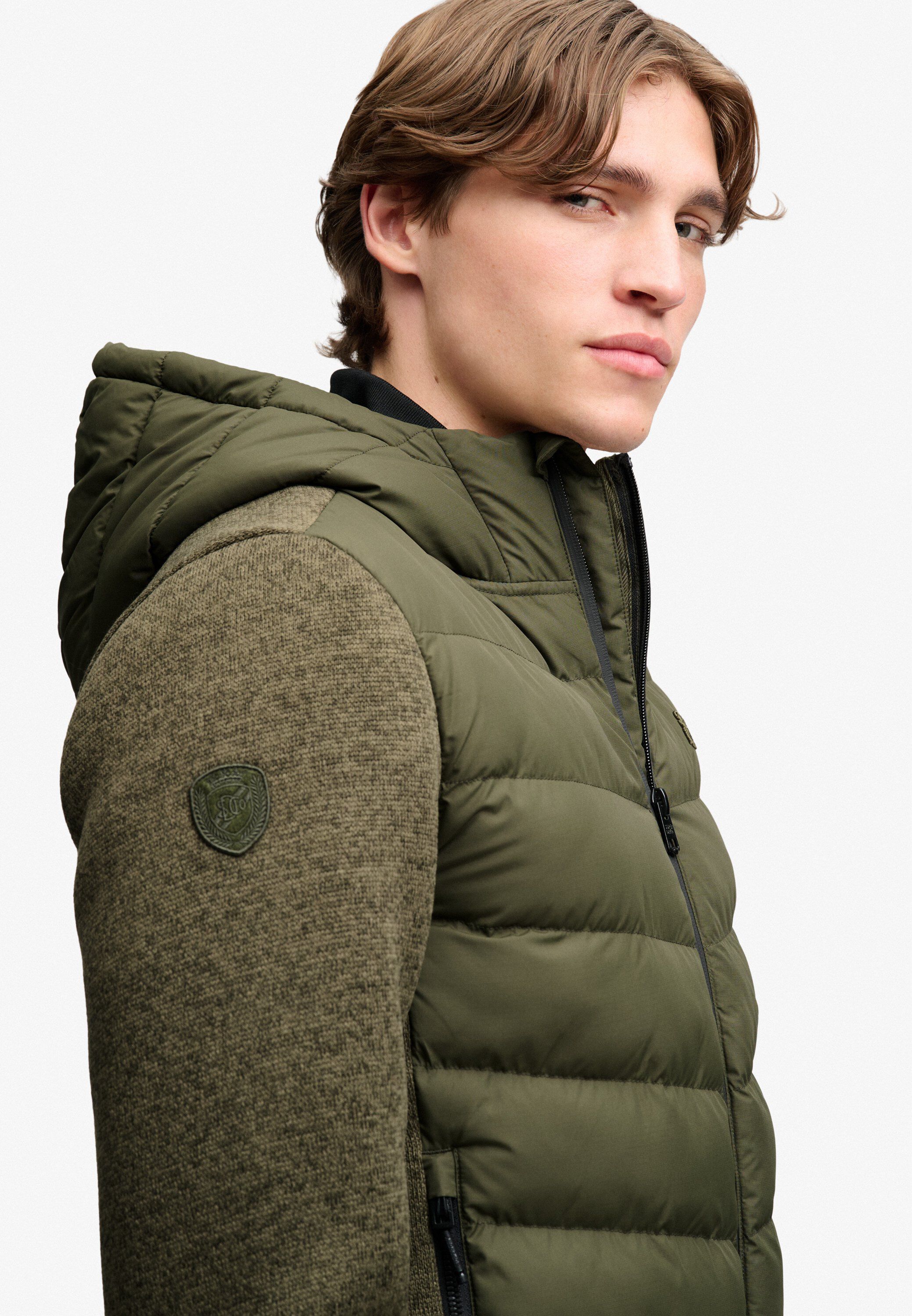 HOODED STORM KNIT HYBRID JKT