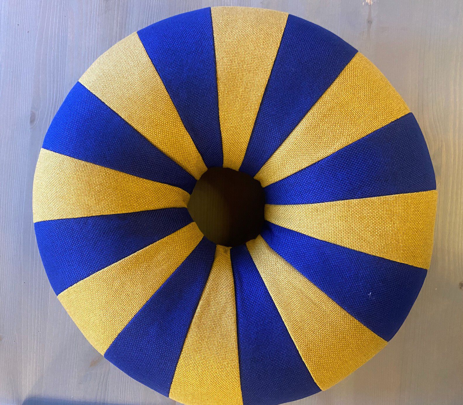 FLOAT PILLOW, DARK BLUE/OCHRE