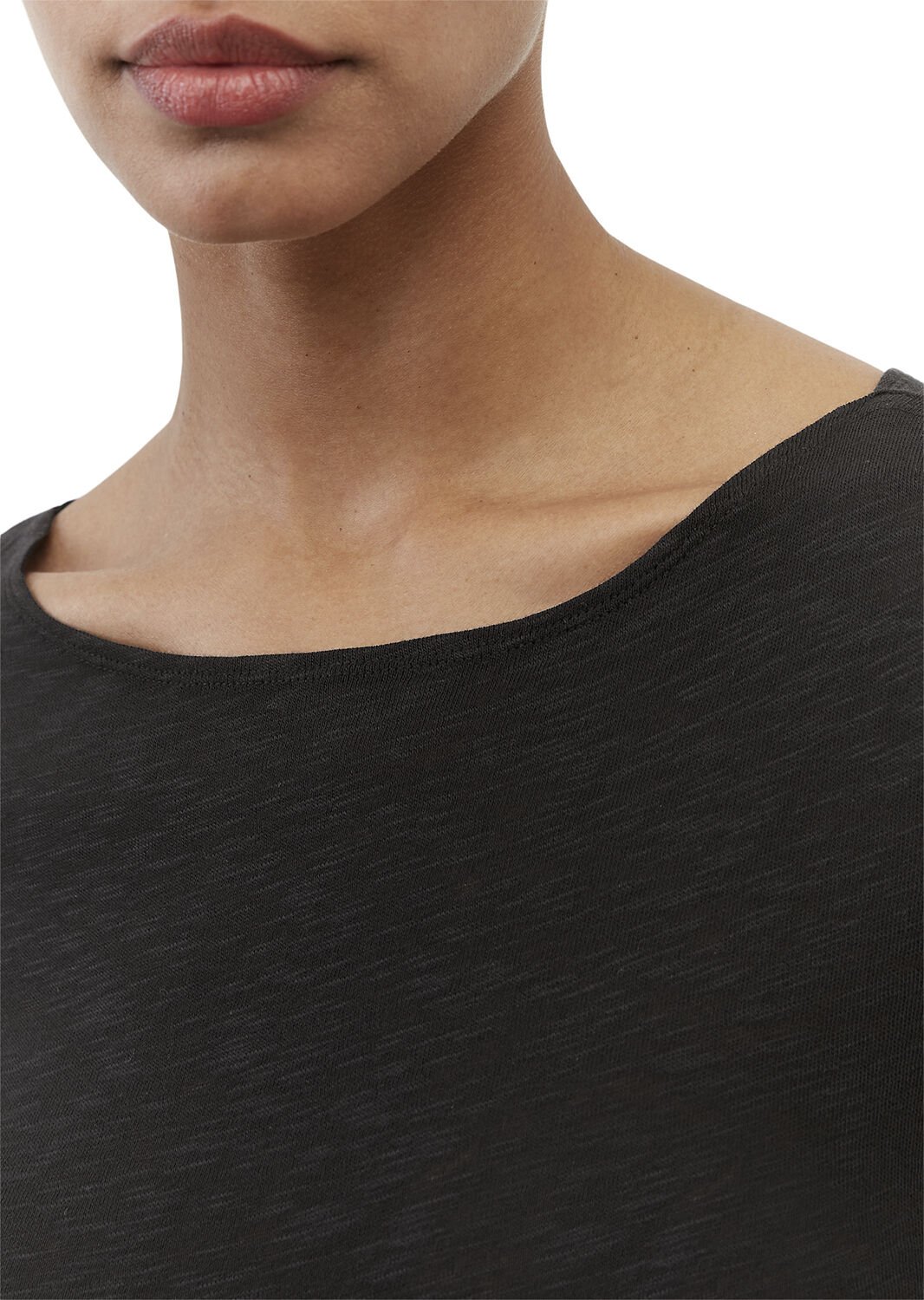 T-shirt, short-sleeve, boat-neck