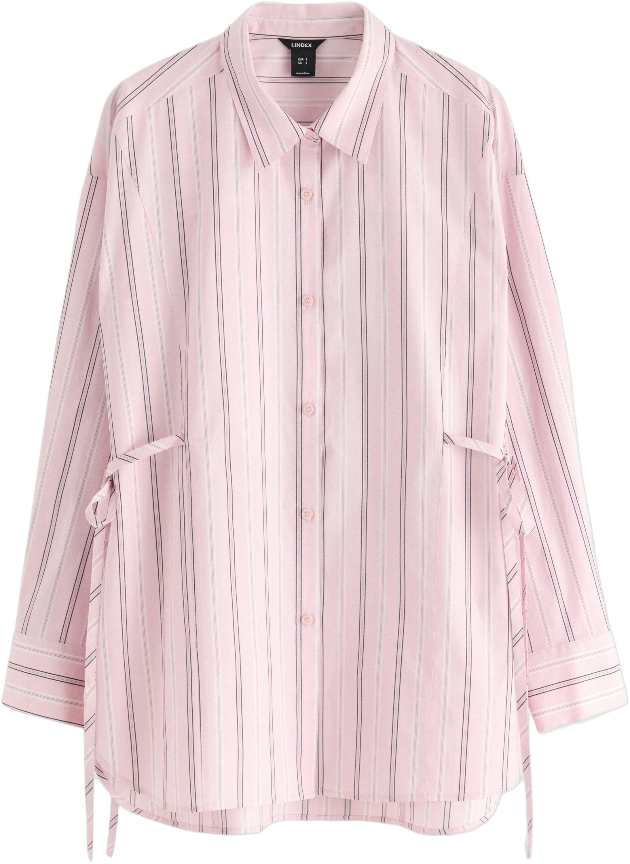 Long striped shirt with button clos
