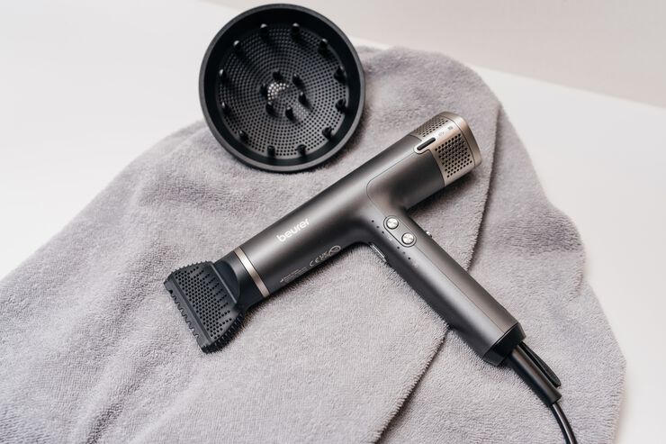 Hårføner HC 100 med digital motor PR-HC02R