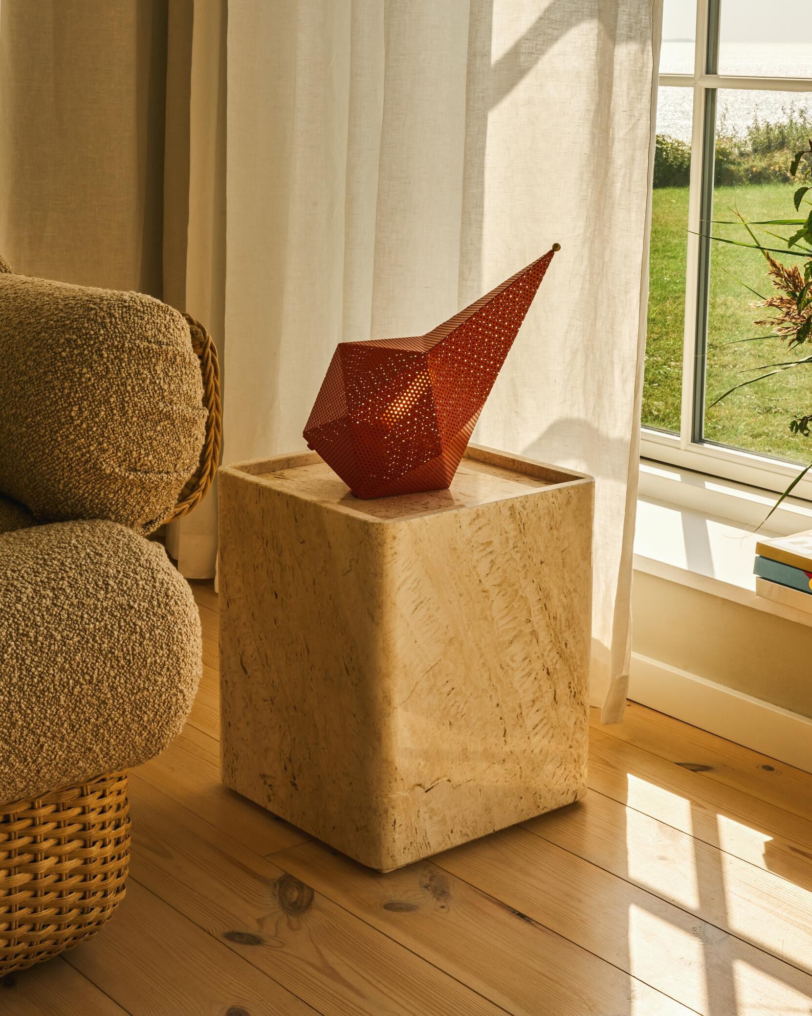 Bagdad Portable Lamp, EU (Shade: International Orange)