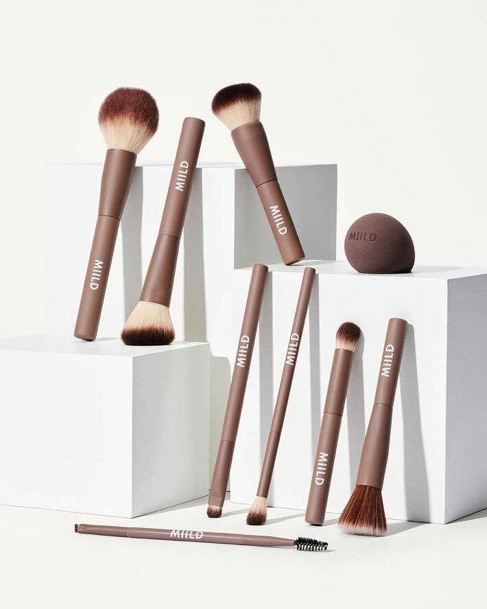 MINI COMPLEXION BUFFER BRUSH