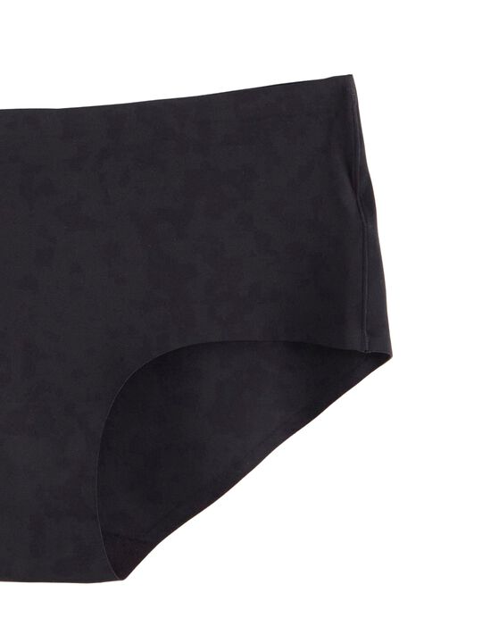 Usynlig truse med normal midje