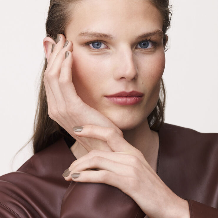 Les Mains Hermès Nail Polish