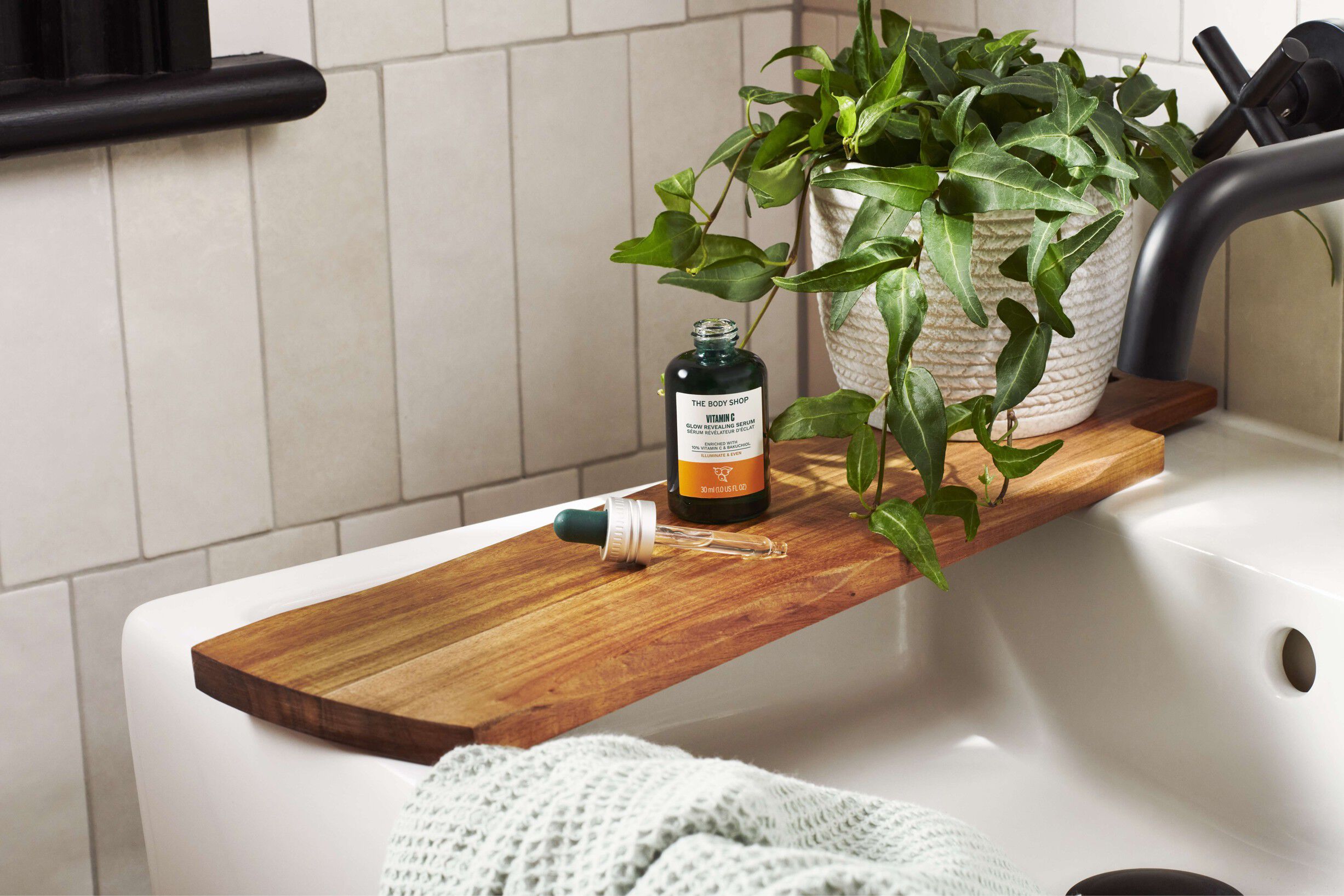 Vitamin C Glow Revealing Serum