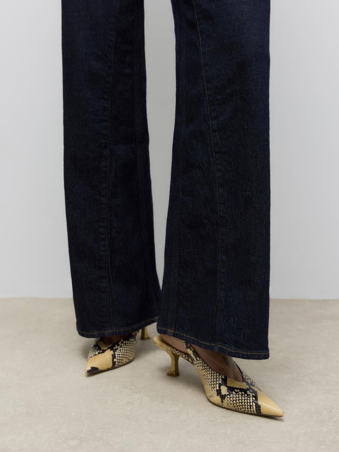 Awmaddie Hr Belt Wide Jeans Ra392