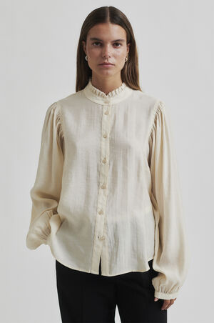Emelia Shirt