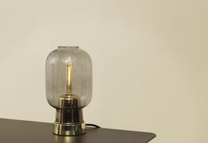 Amp bordlampe