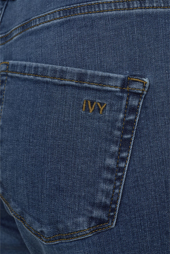 IVY-Tara Jeans Wash Original Vicky