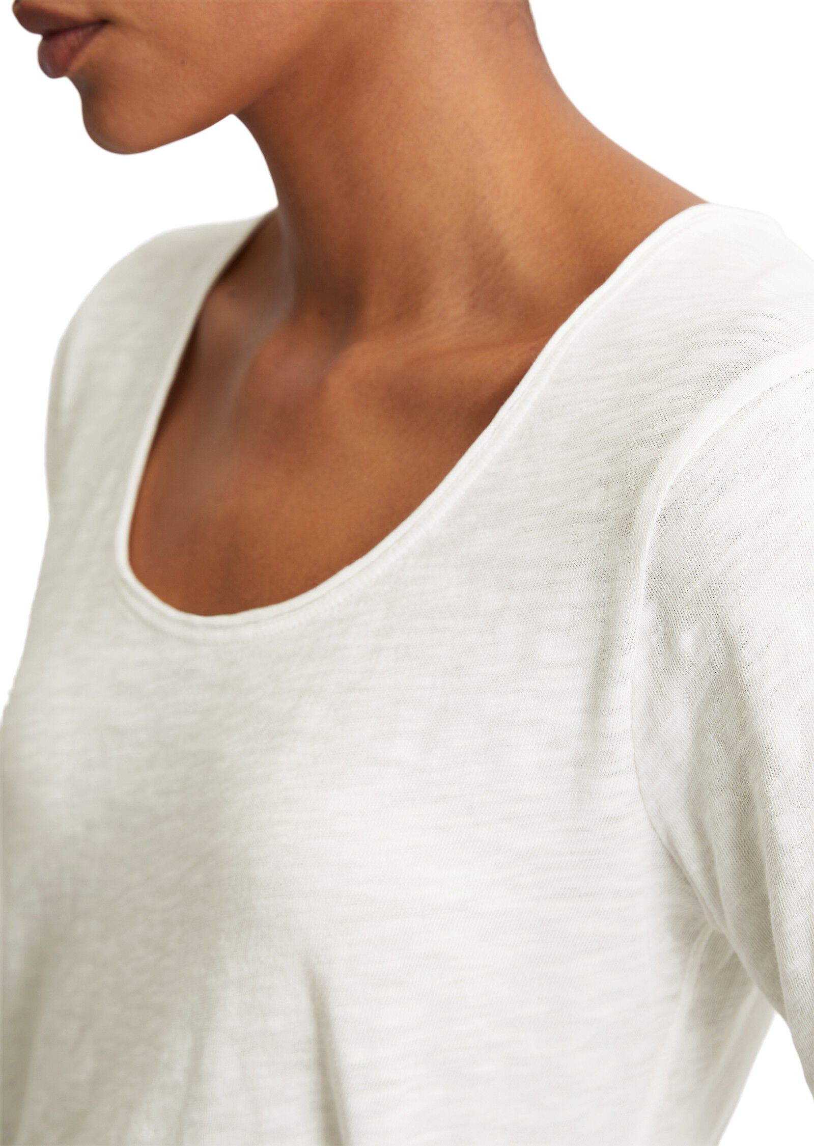 T-shirt, short sleeve, round neck