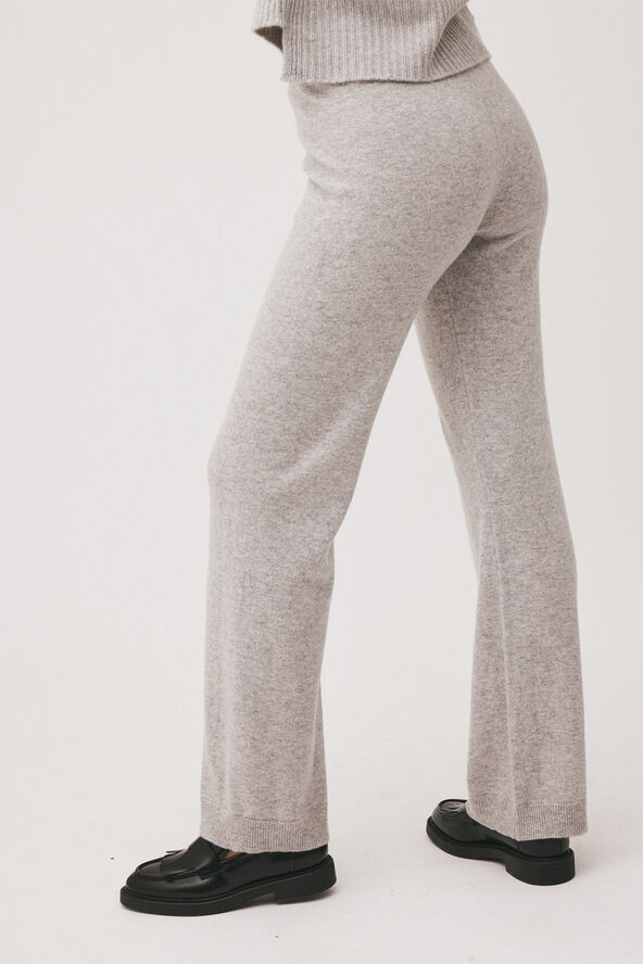 Classic 8 - 100% Cashmere