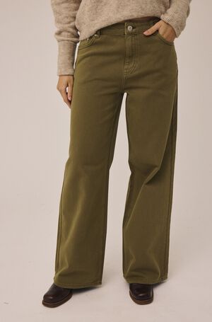 Emma M123 Wide