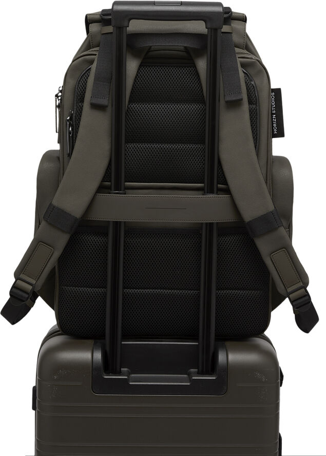 SoFo Backpack Travel Dark Olive