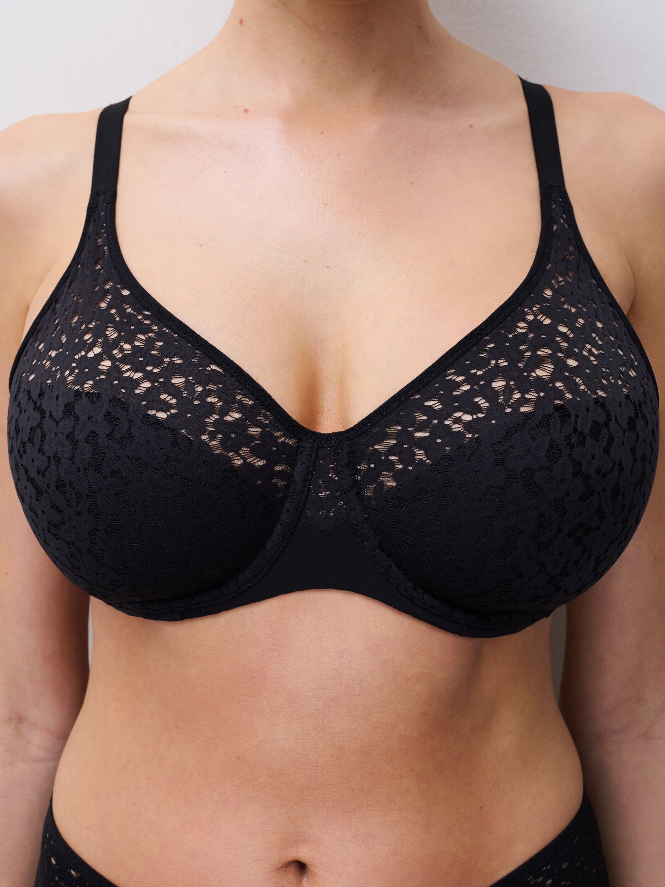 Norah Covering Molded Bra