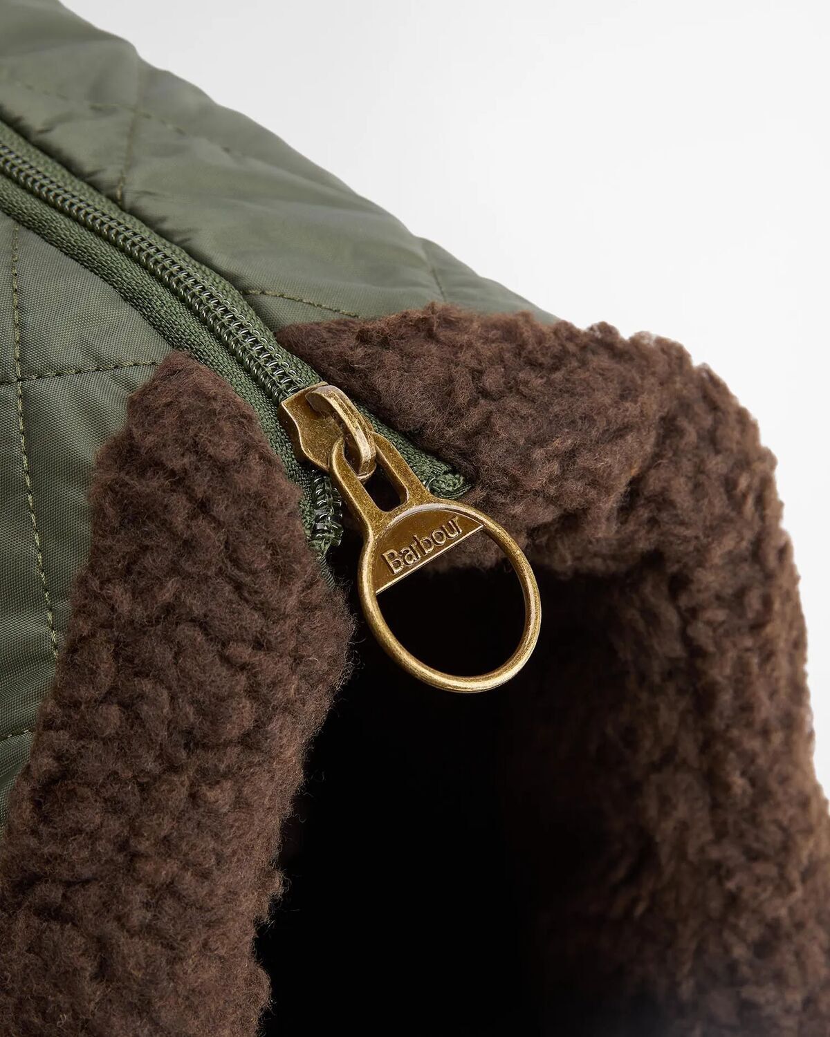 Barbour Medium Carrier
