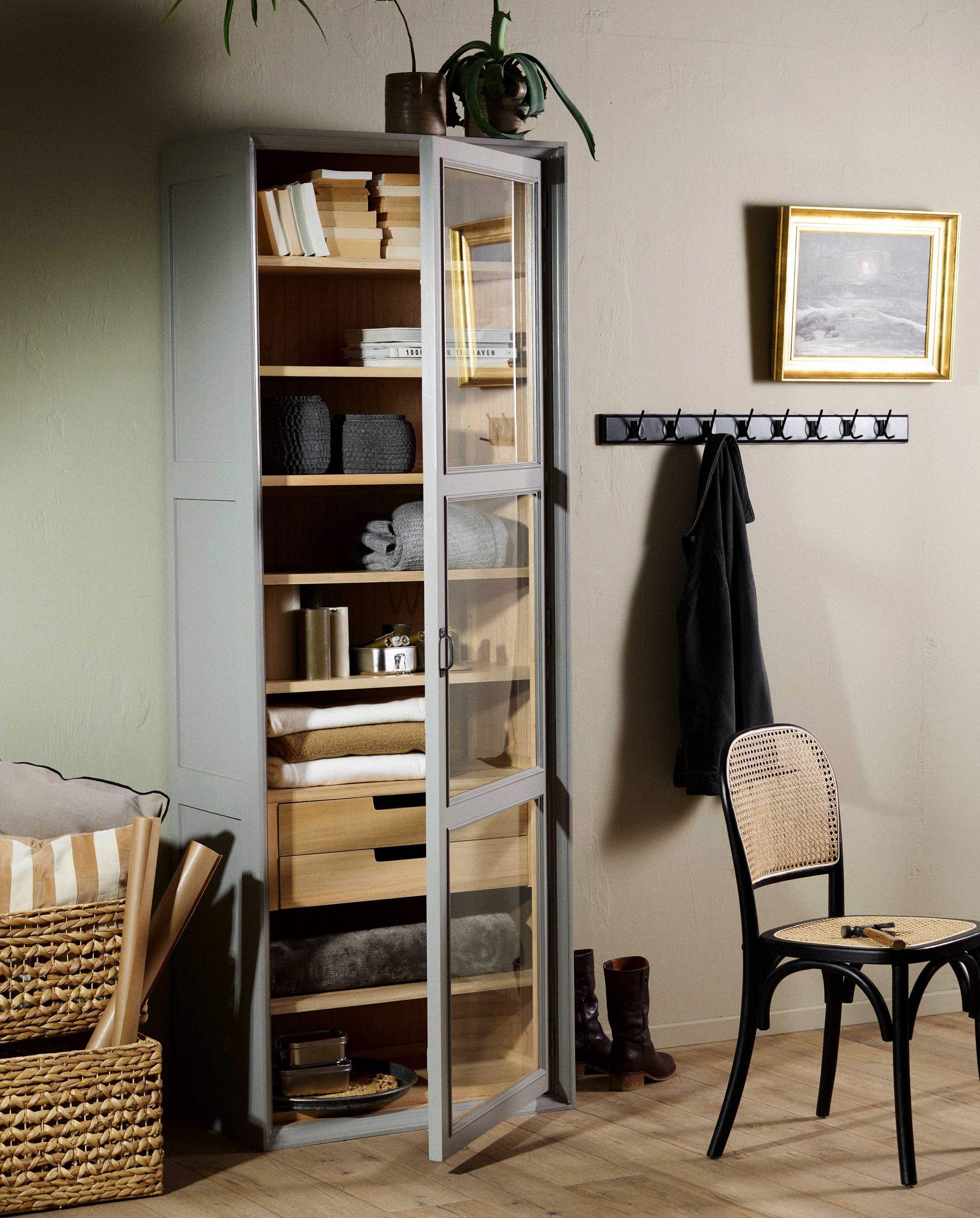 EDGY coat rack, 8 hooks - black w. black finish