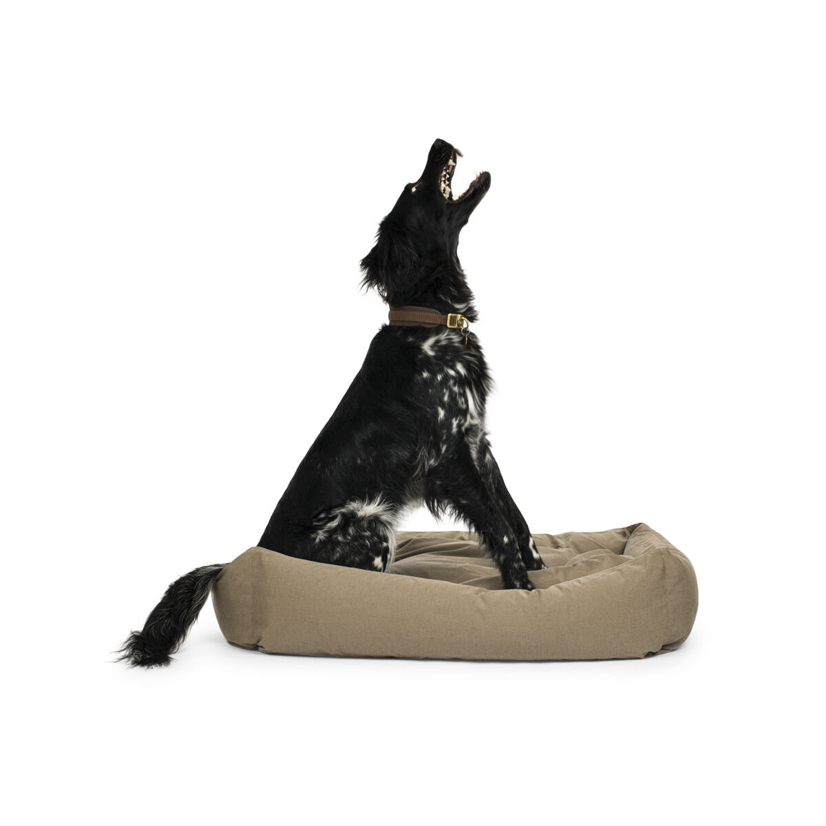 Fossflakes Dog bed Dark beige