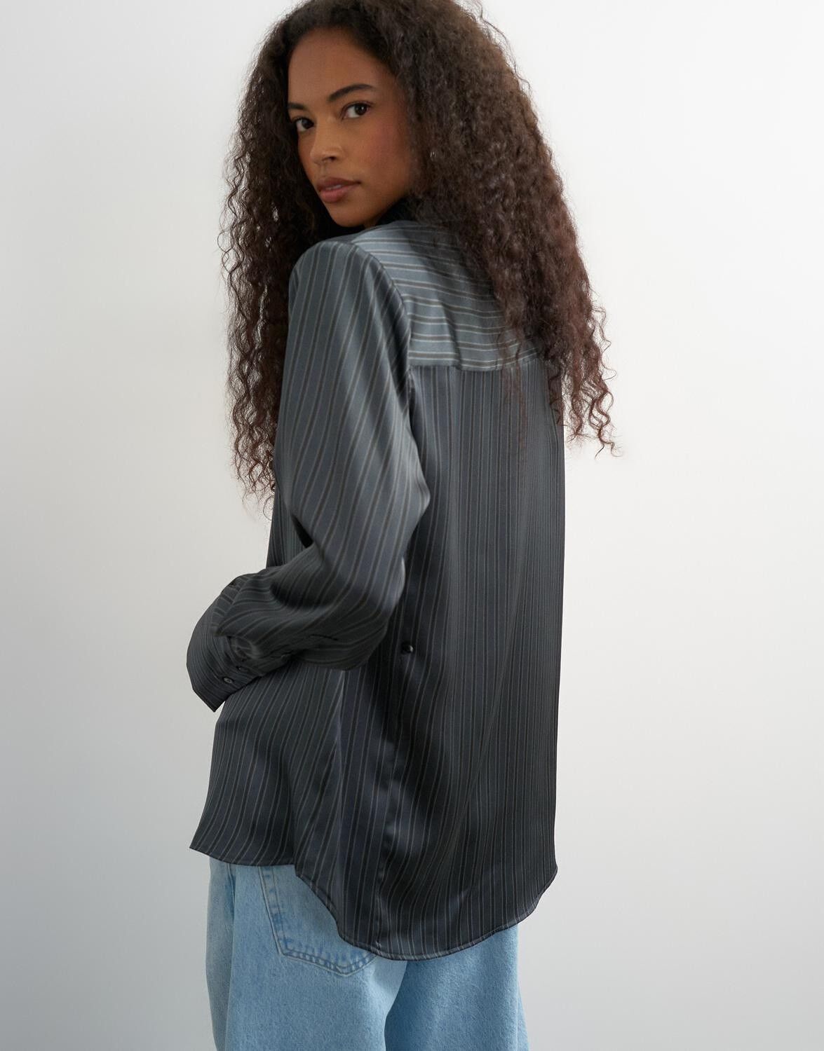 Tsdanila Ls Cinch Back Tie Shirt Wvn