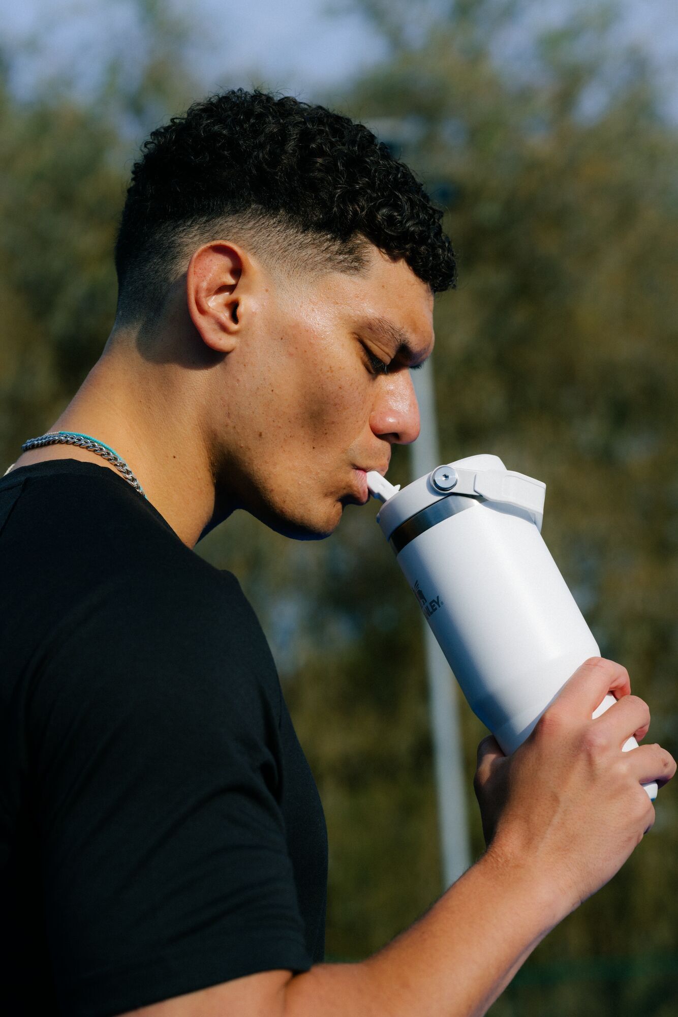 IceFlow Flip Straw Tumbler 0. 89L