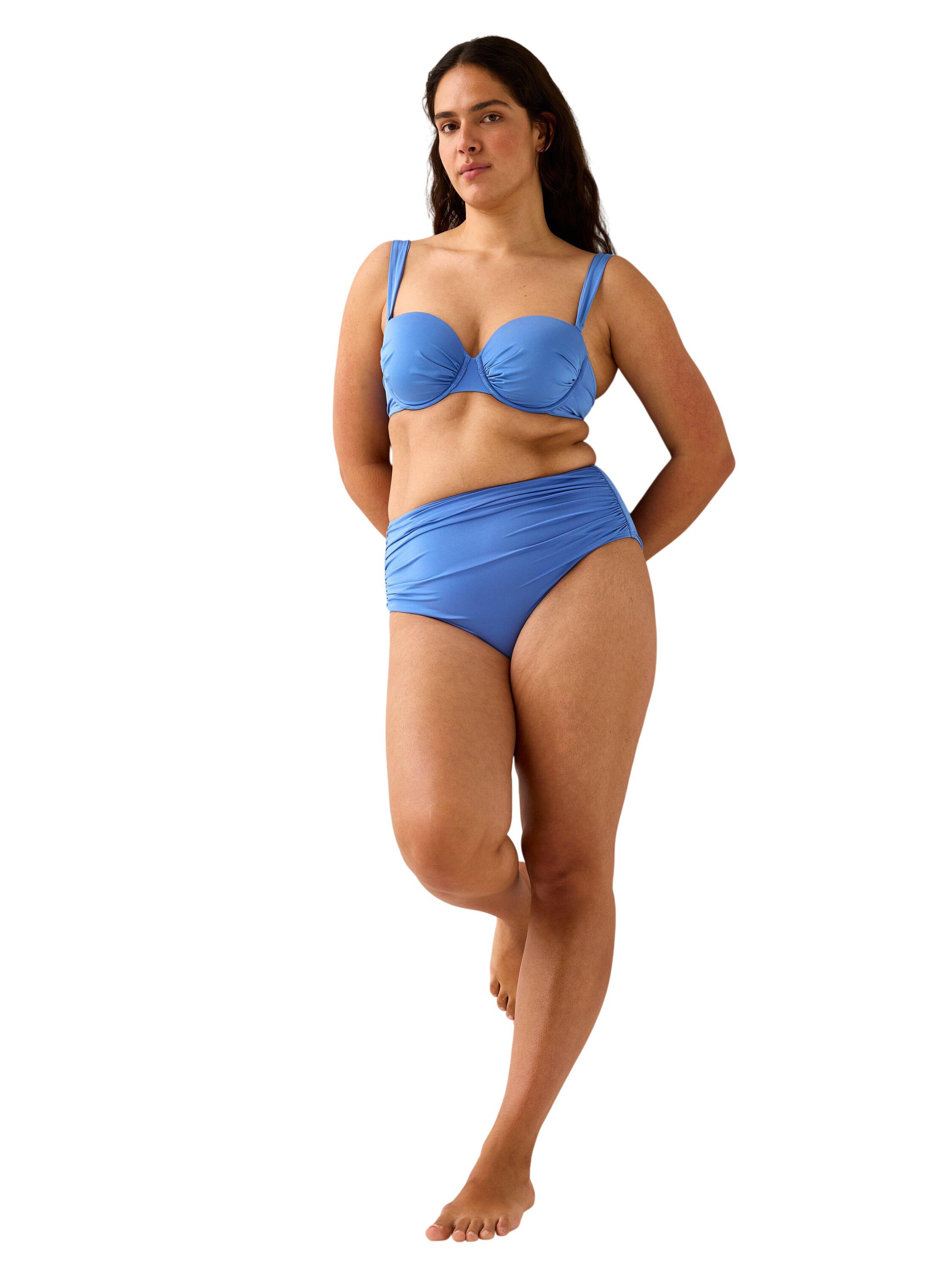 Bikini bottom with gathered details