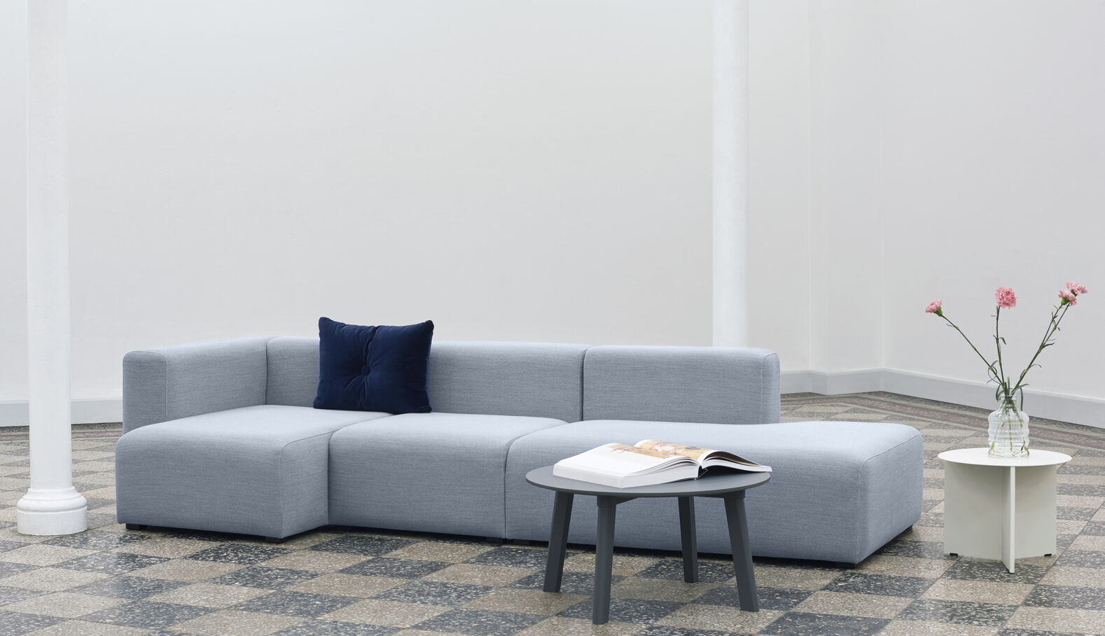 Dot Cushion-1 dot-Soft-Navy