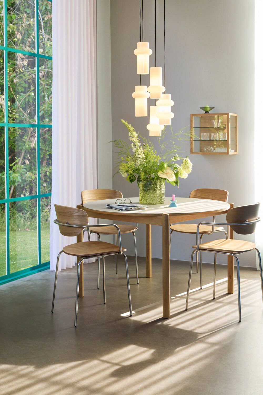 Pilule Pendant Double Shiny White