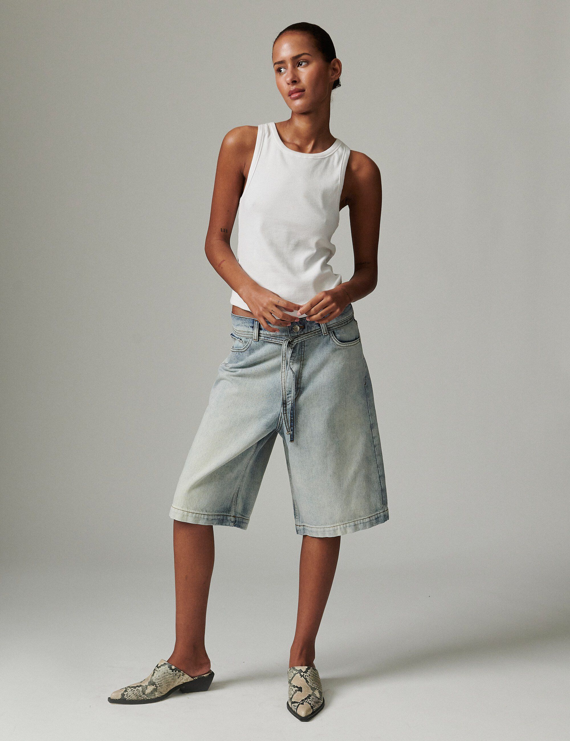 Elijah Shorts - Light Blue Washed