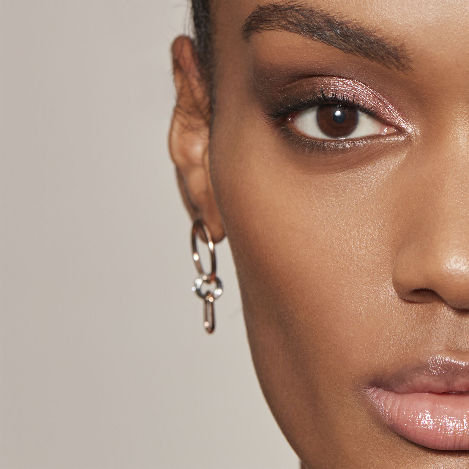 Giorgio Armani Beauty Eyes To Kill Stellar