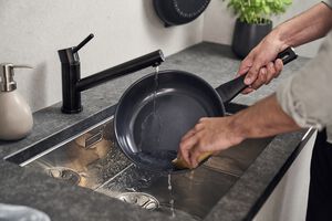 Madura Plus Ceramic Sautepande, 24 cm, Aluminium, Titanium f