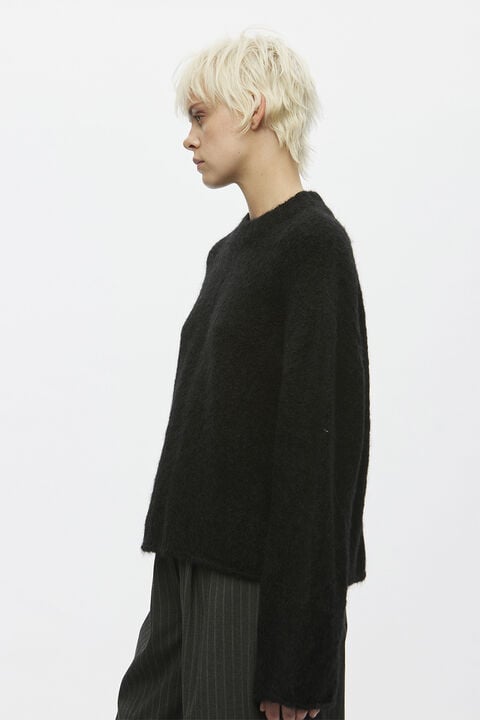 OSCult Knit O-Neck