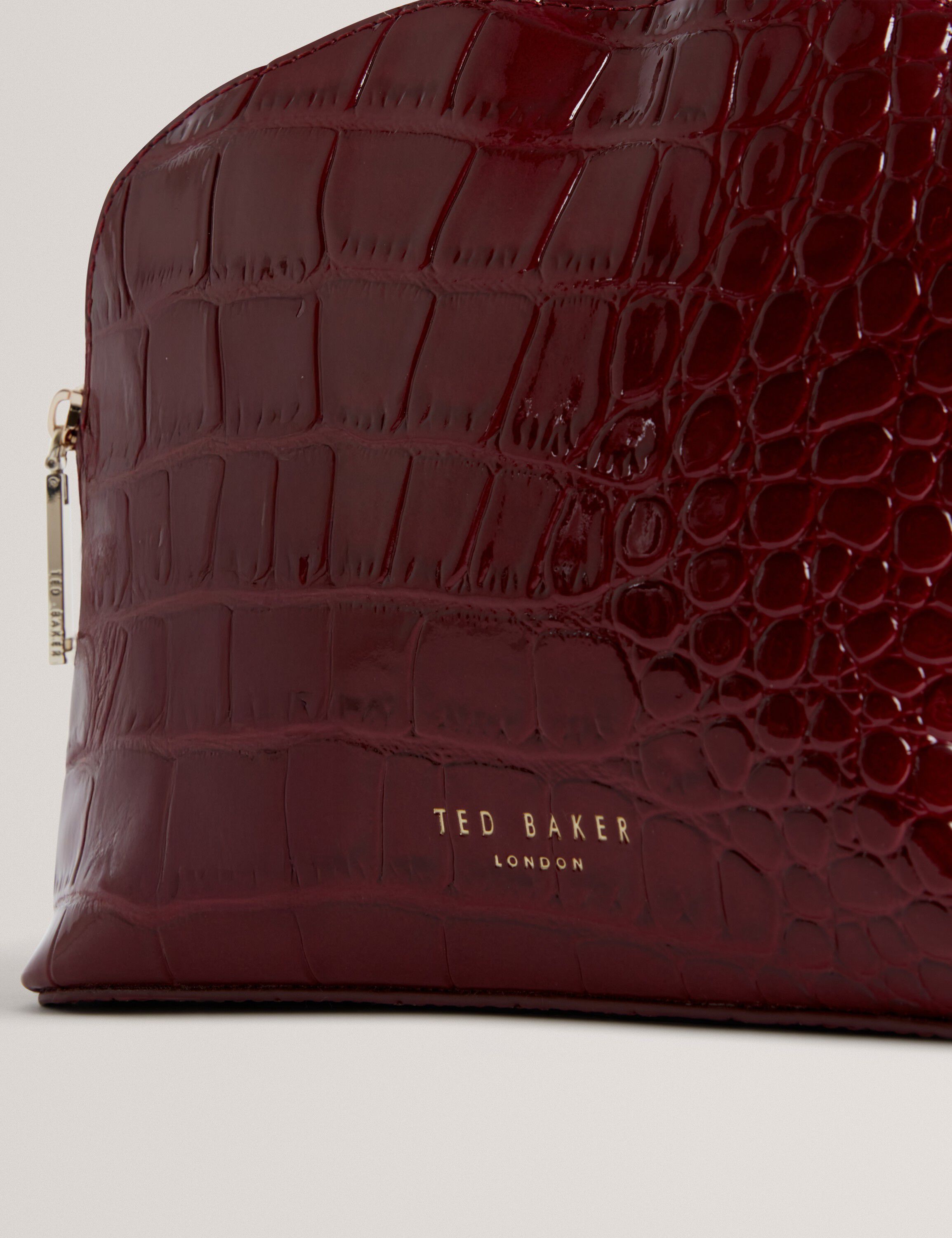 VALMMA Croc Effect Small Washbag