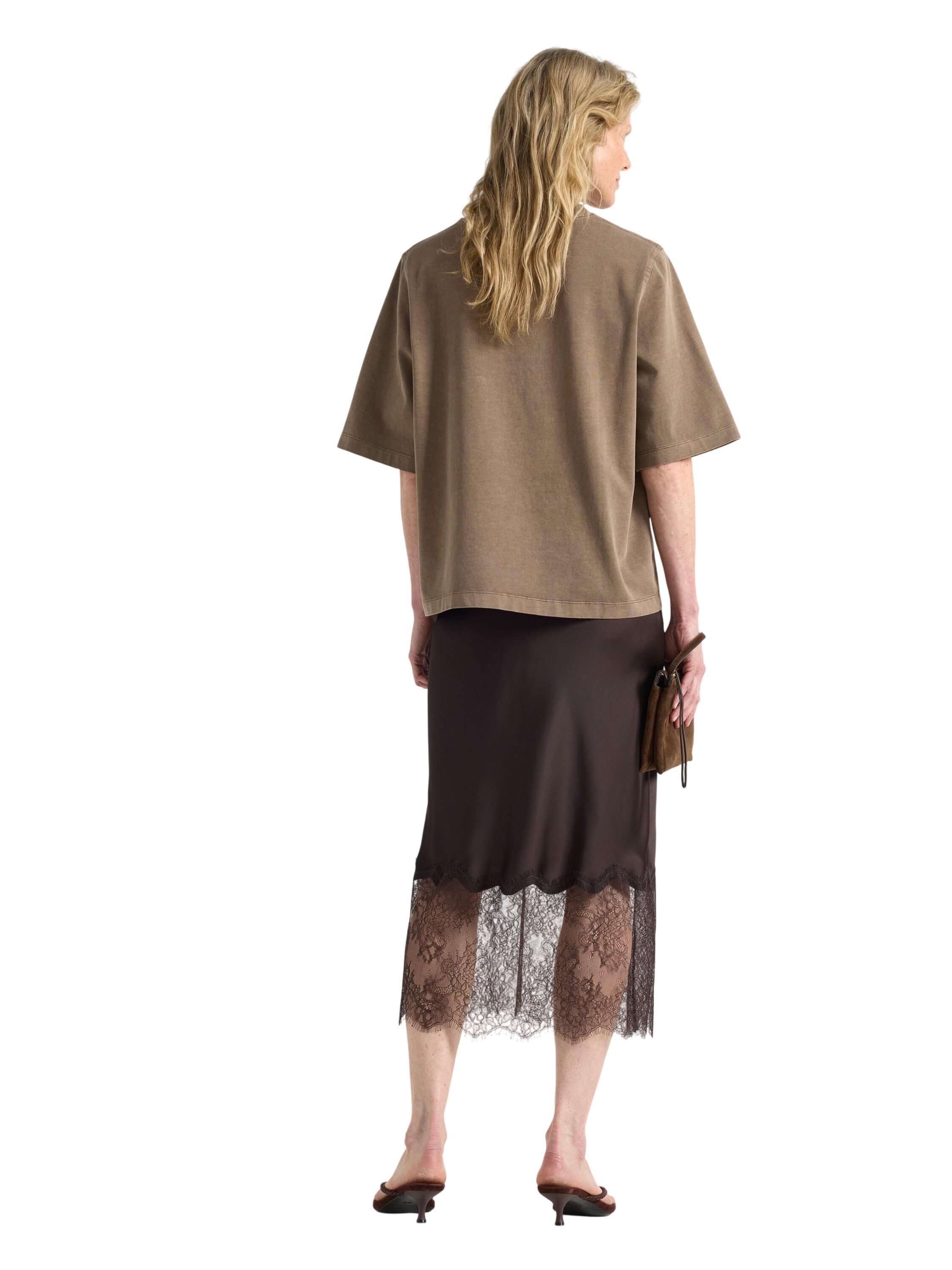 Midi skirt in satin with lace detai
