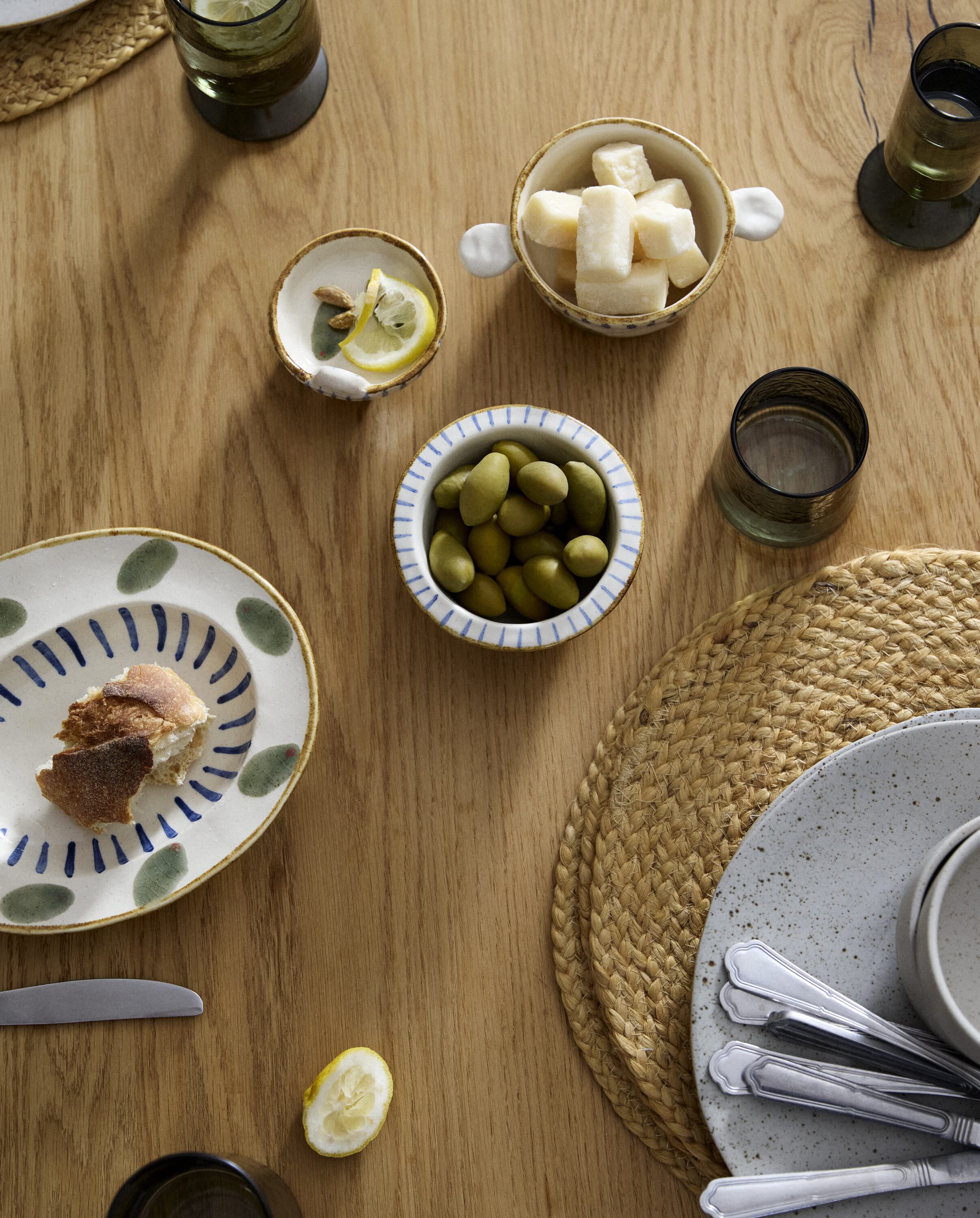 Atelier FORMA - OLEA bowl on foot