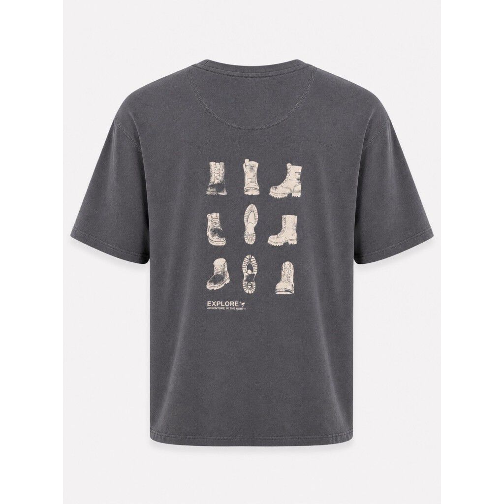 Boots organic t-shirt