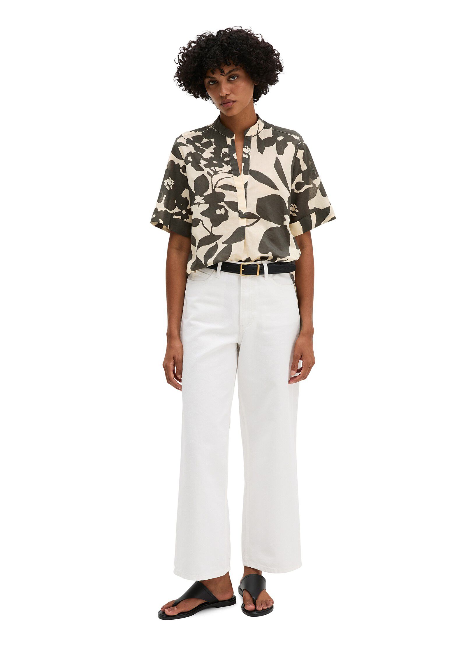 Woven Blouses Shortsleeve