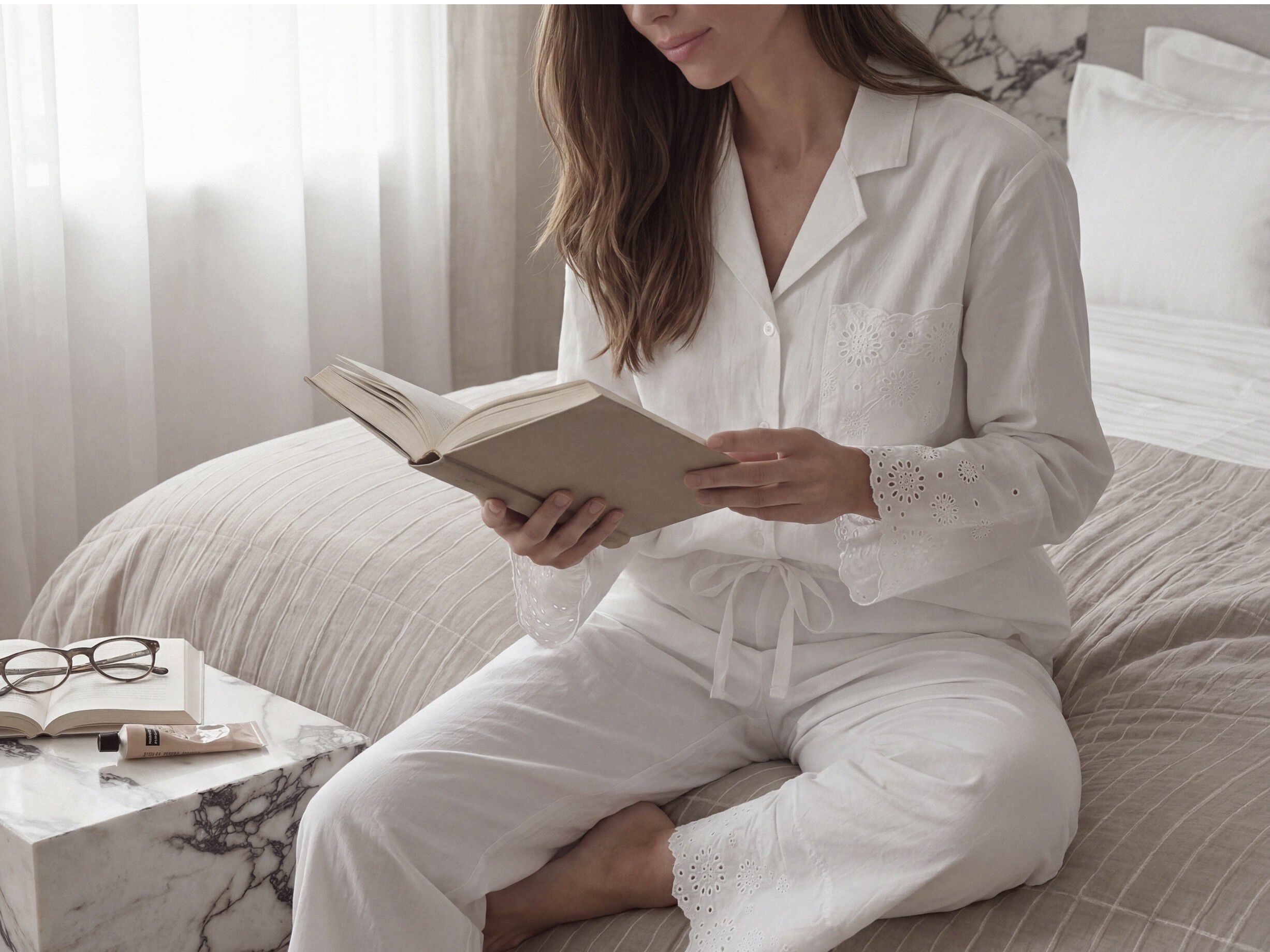 Pyjamas S/M Weekend Stories Suite One White